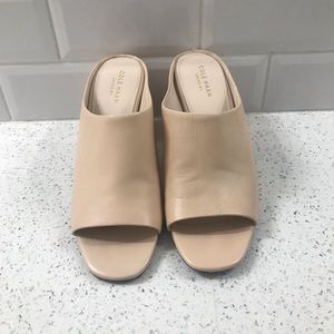 Nude mule